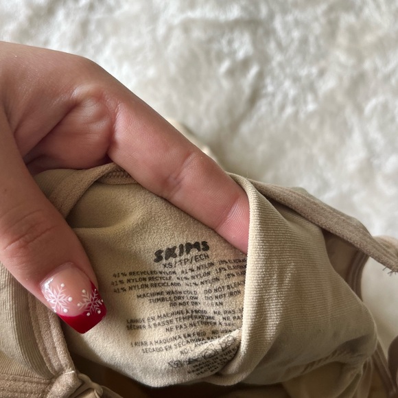 SOLD - Skims Seamless Sculpt Brief Bodysuit Color Clay - Picture 9 of 9